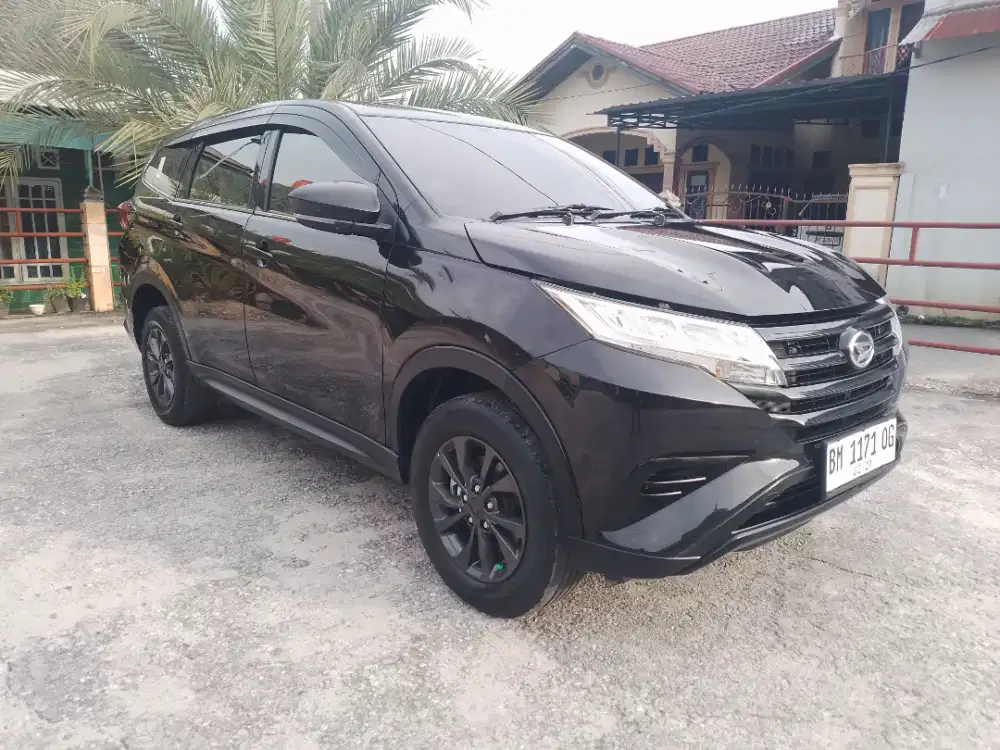 Siganteng tampil  yg lain mundur  dulu