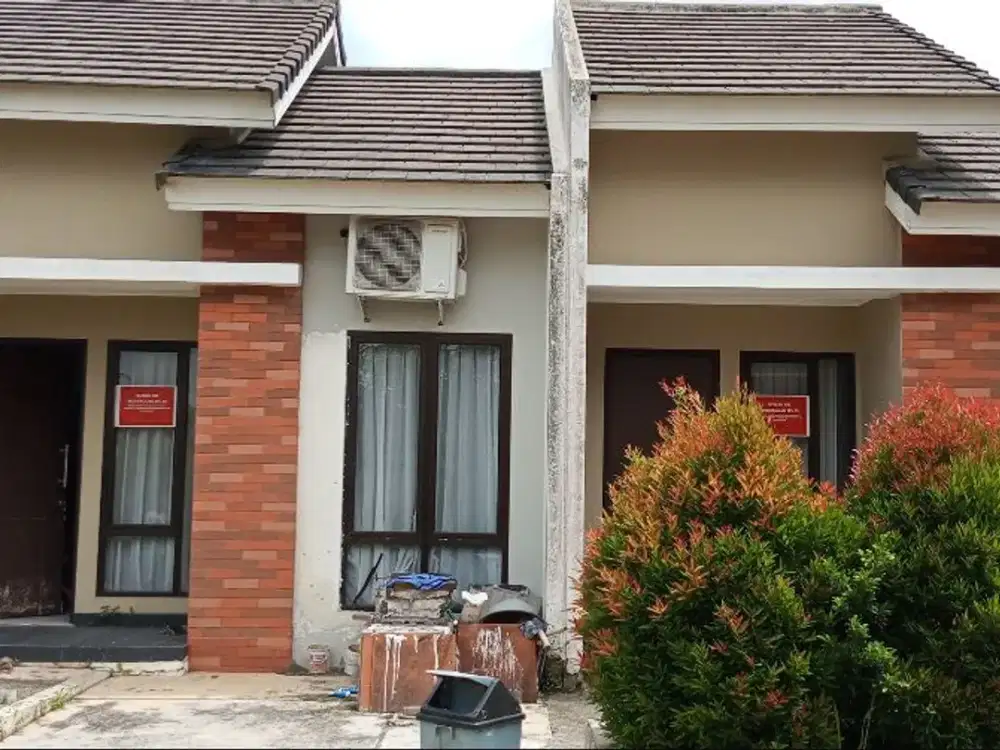 DIJUAL BU RUMAH GANDENG 2 SEPATAN  Perum JAYA IMPERIaL Tangerang