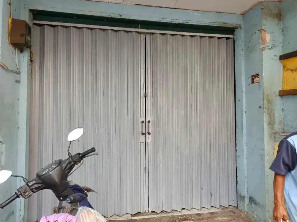 Disewakan rumah... Bisa untuk usaha