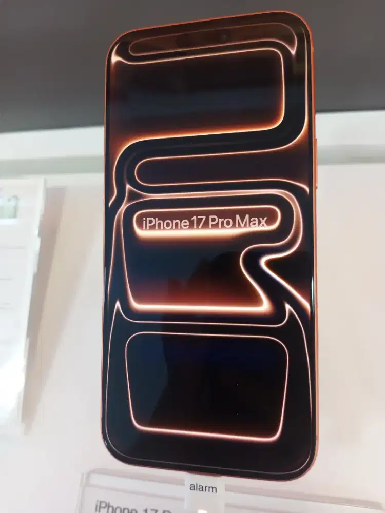 iphone 17 pro max warna orange