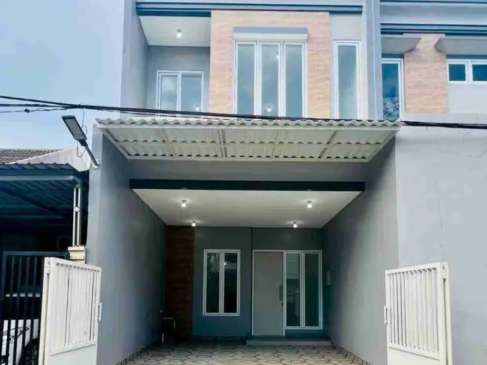 rumah baru 2 lantai siap huni di pondok tjandra waru Sidoarjo