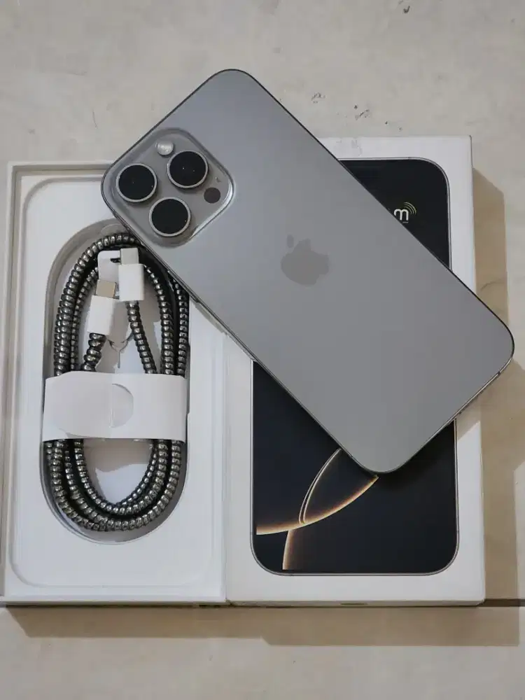 I Phone 16 Pro Max 256Gb IBOX, Natural, 99,9% Mulus, garansi (BH: 98%)