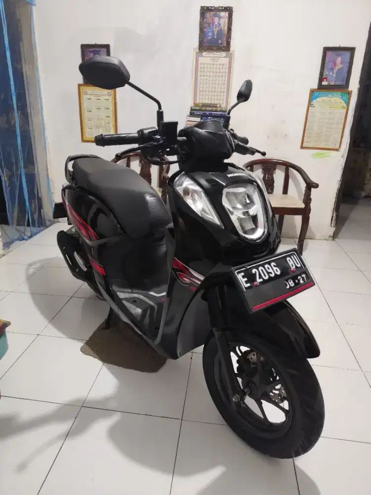 HONDA GENIO 2022 KM 13RB