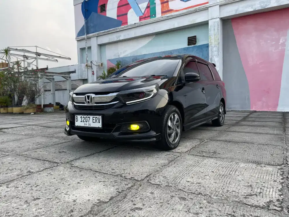 KM 38 rb . Honda Mobilio E matik 2019