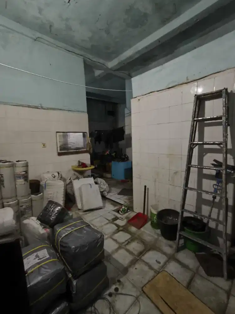 Butuh uang dijual rumah Hamzah fansyuri surabaya