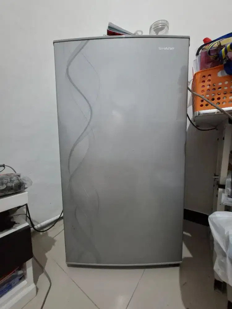 Kulkas Sharp 1 pintu