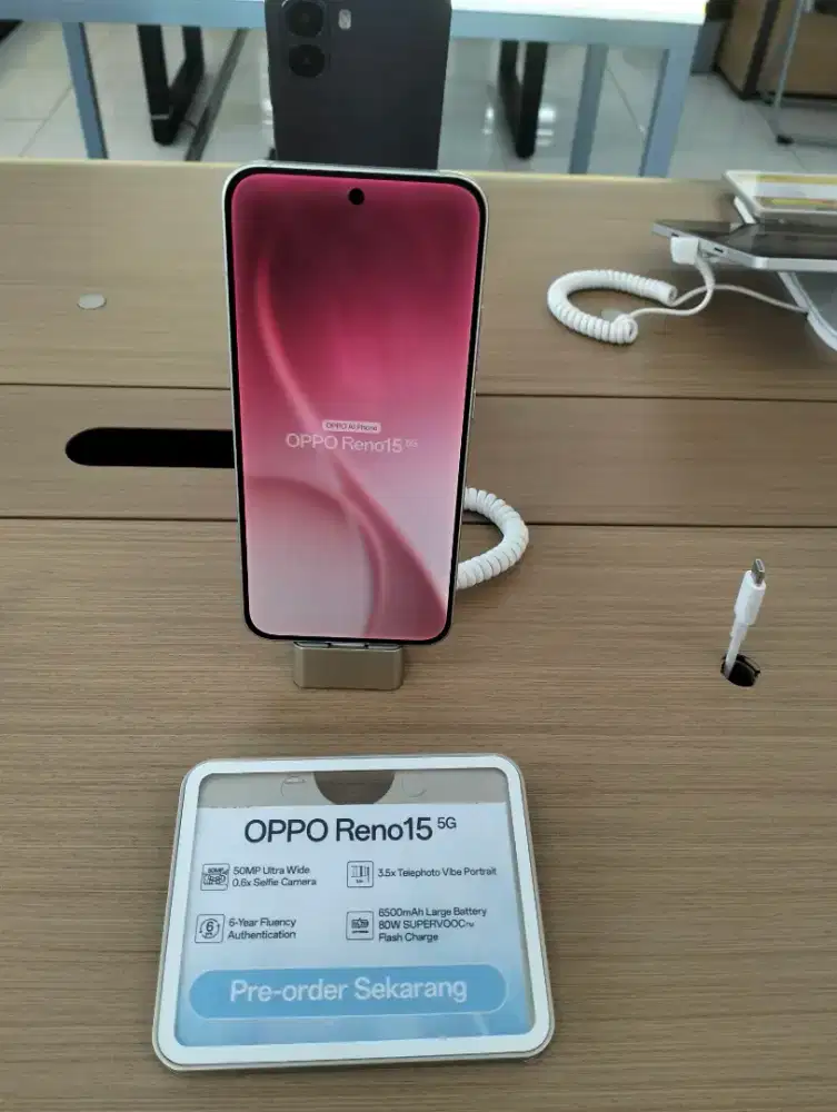 Credit Oppo Reno 15F 5G 8GB 256GB cicilan bunga mulai 0%