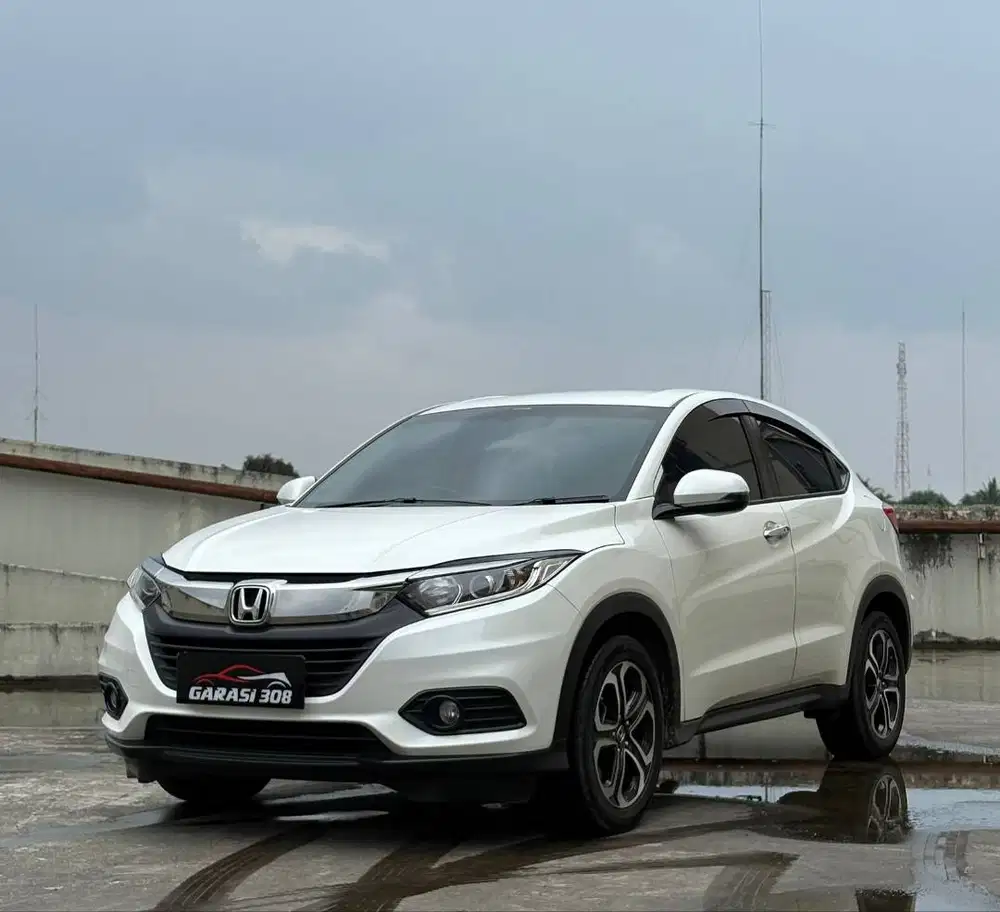 Honda HRV 1.5 E CVT AT 2018 pemakaian 2019 Facelift KM 88 rb record