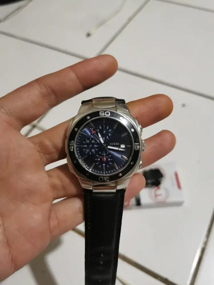 Jam Tangan Pria Guess Ori