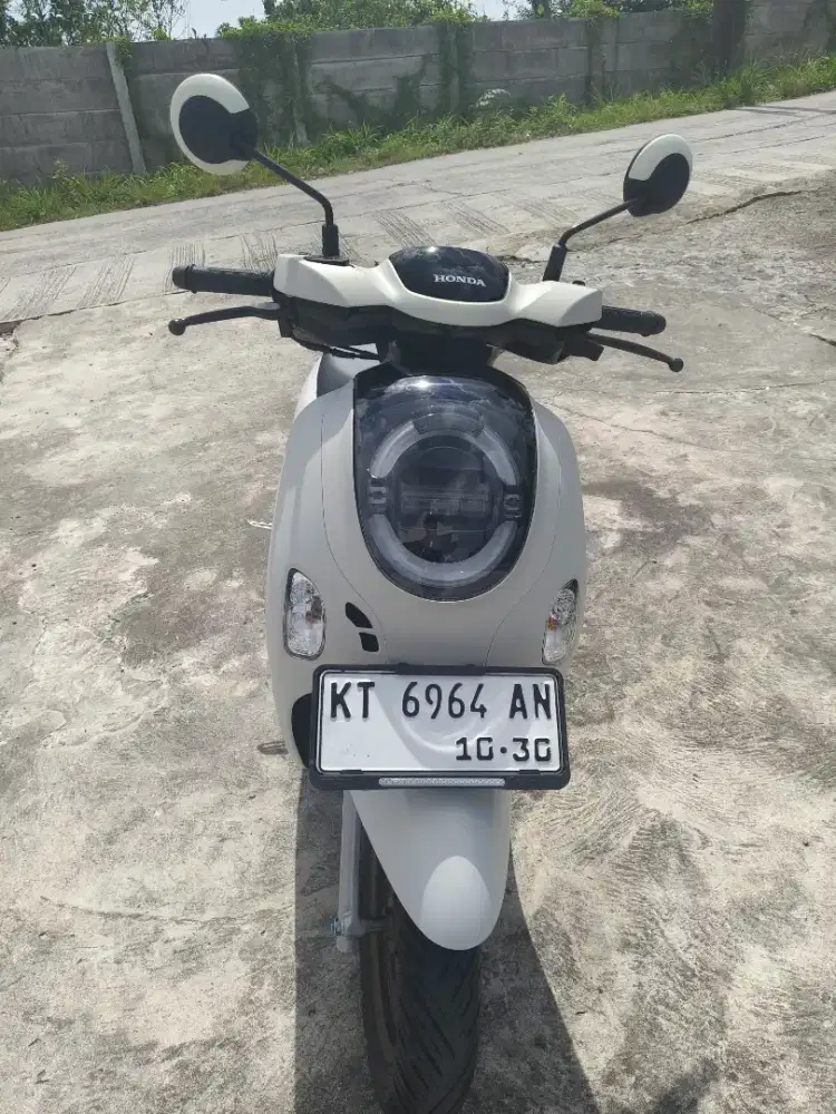 Honda scoopy tipe tertinggi tahun 2025