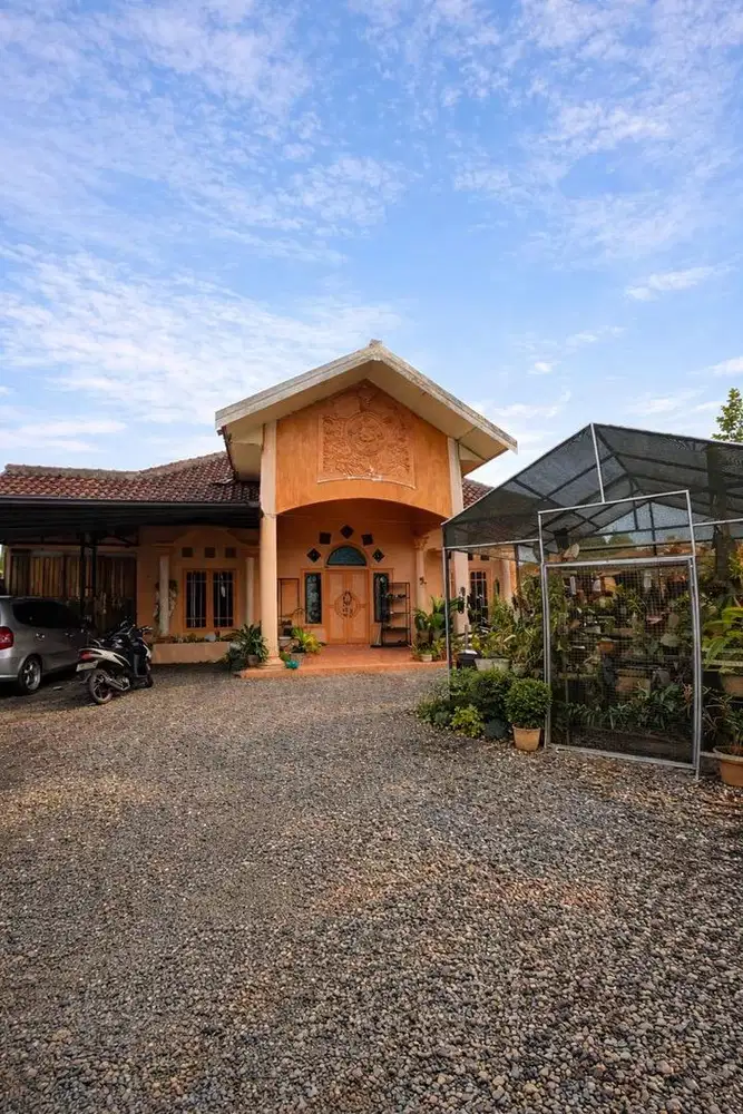 Rumah SHM LT 836m2 LB 222,65m2 | 6 Kamar | Dekat RS Idaman Banjarbaru