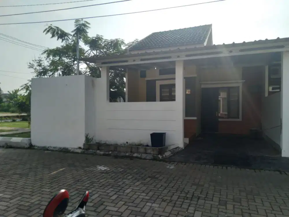 JARANG ADA! Rumah Hook Tanah 80m Murah 300 Jt-an. Lokasi Premium Samping Taman. Akses Tol JORR 3.
