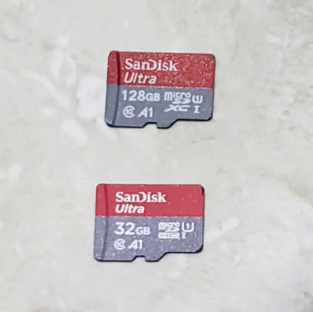 SanDisk microSD 128GB dan 32GB