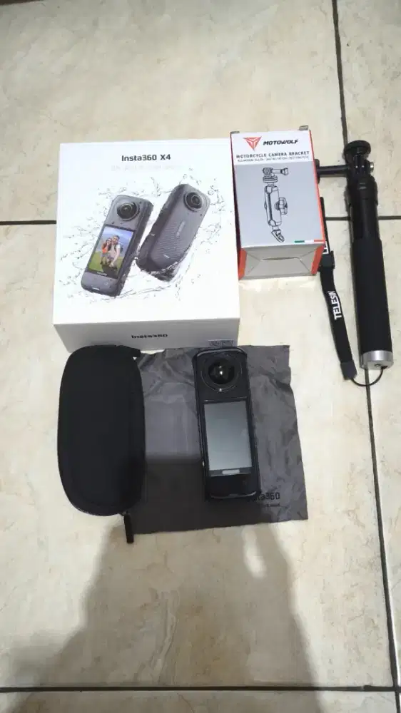 Insta 360 x4 like new