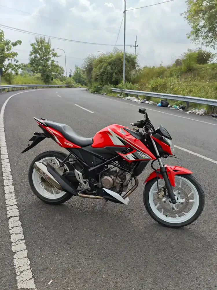 Honda CB150R BU