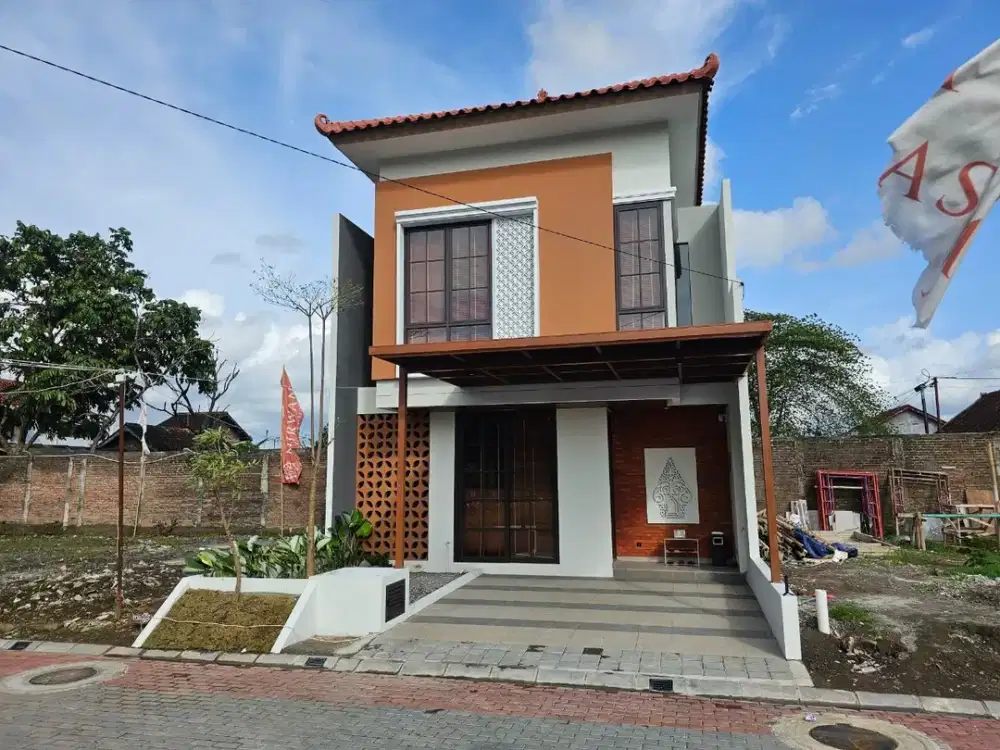 DIJUAL RUMAH MEWAH DALAM PERUMAHAN ONE GATE 5 MENIT SAJA KE MALIOBORO KOTA JOGJA