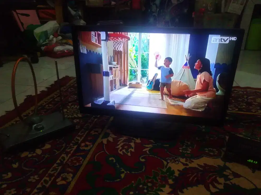 Tv merk LG 22 inc kondisi mulus blm pernah service an