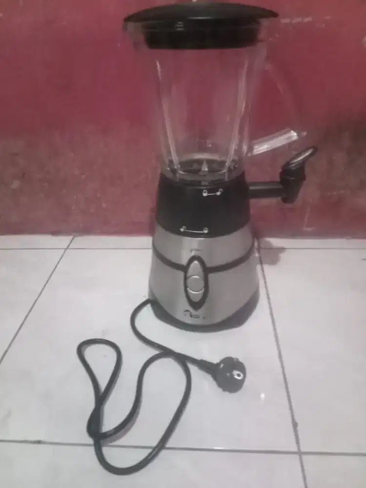 DIJUAL BLENDER OXONE BEKAS PAKAI