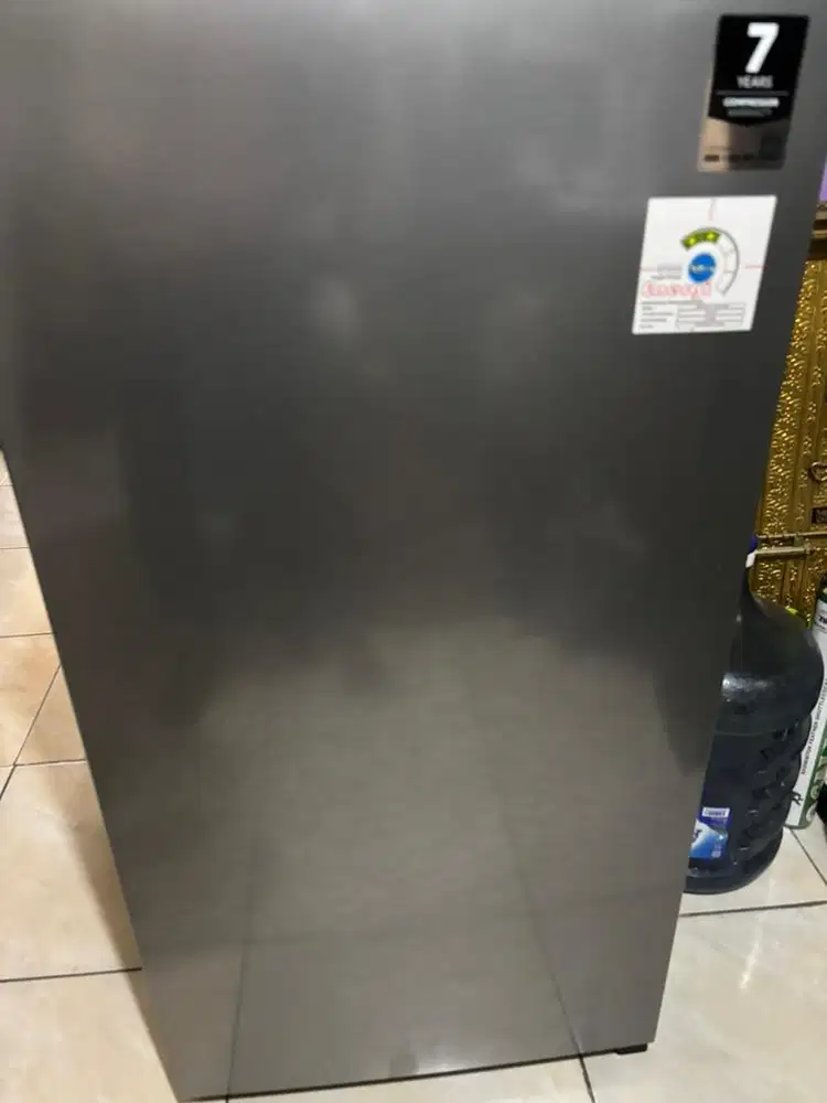 Kulkas 1 Pintu merk Aqua Murah