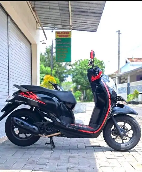 Honda scoopy 2018