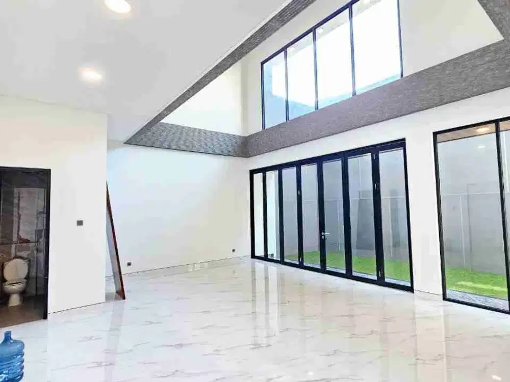 RUMAH BARU GRESS DEKAT GALAXY MALL