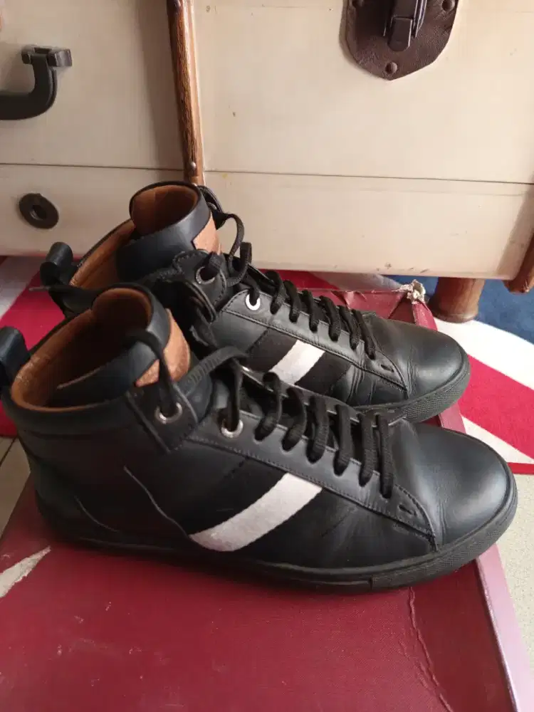 Bally high Herald original