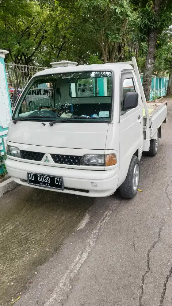 Mitsubishi pickup T120ss 2017