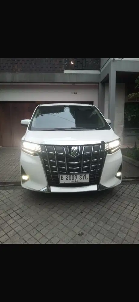 Toyota Alphard 2018 Bensin