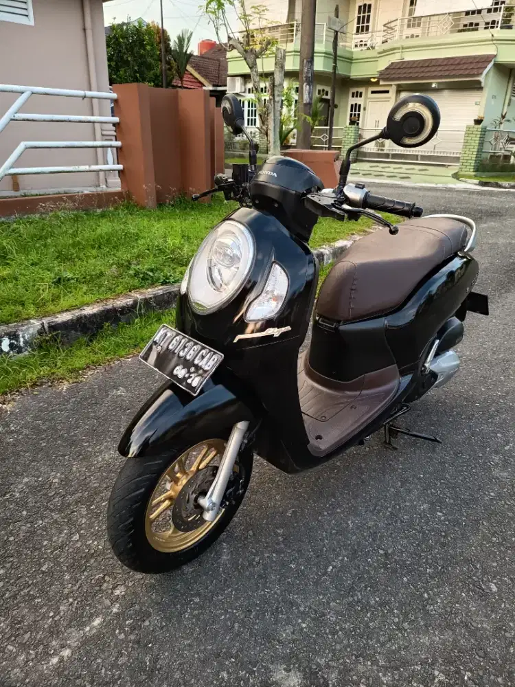 Scoopy Prestige 2021