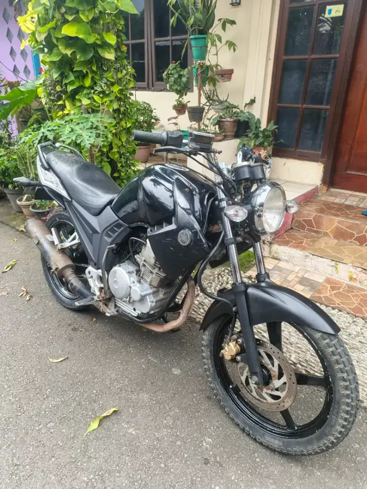 Yamaha Scorpio z 2011