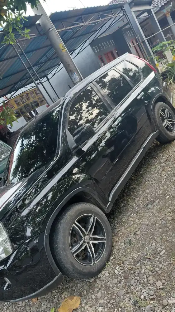 Jual cepat nissan x trail 2010