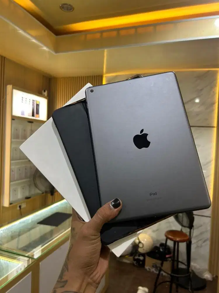 IPad Gen 9 (9th Generation) 64GB wifi only fullset original