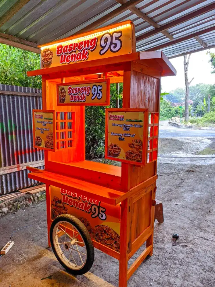 Gerobak booth, gerobak angkringan, gerobak cilok, dll