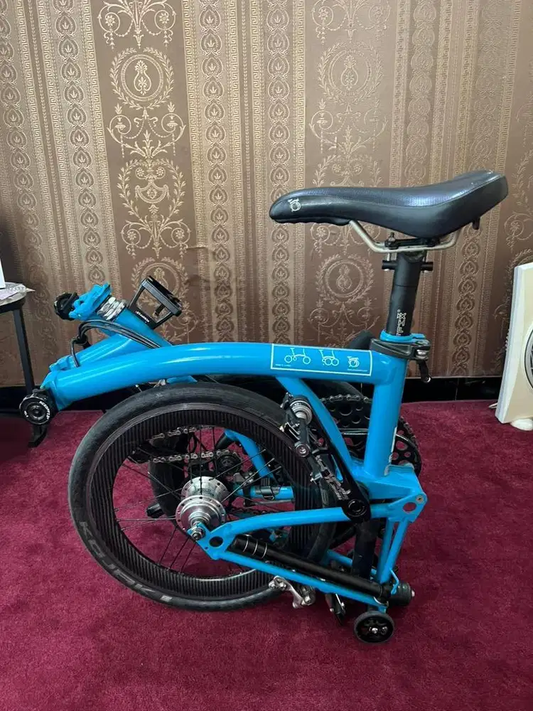 Sepeda BROMPTON