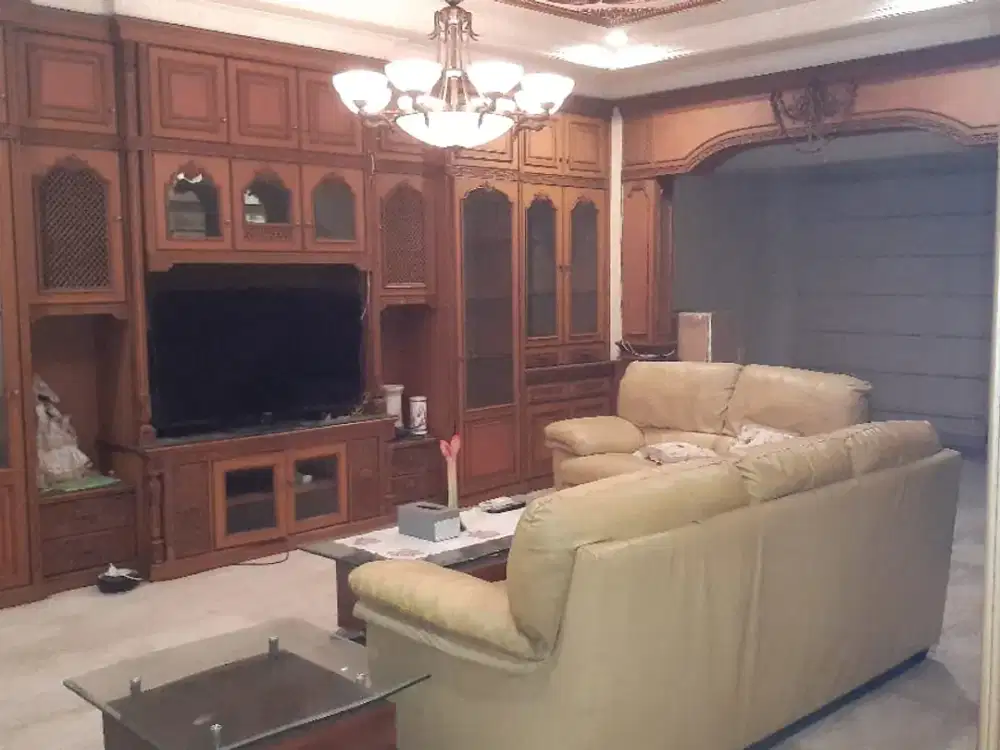 Dijual Rumah Minimalis 2 Lantai di Janur Elok Luas Tanah 11 X 17 – Fully Furnished & Lokasi Strategis