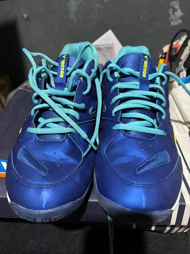 Original Victor Sepatu Badminton Size 44 Biru