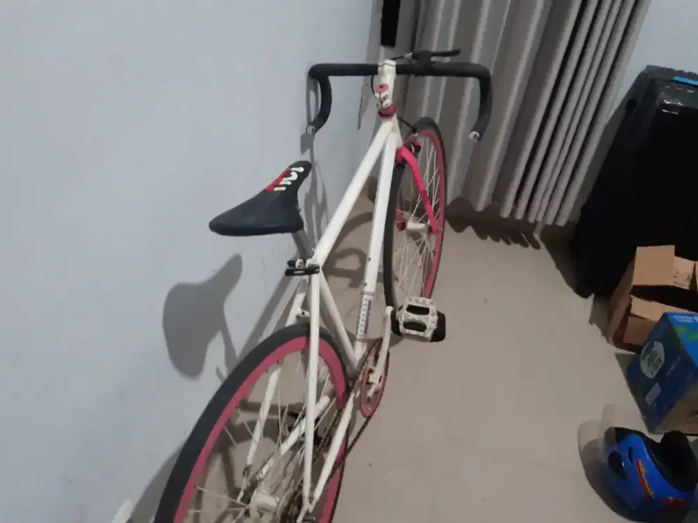 Sepeda fixie soloist