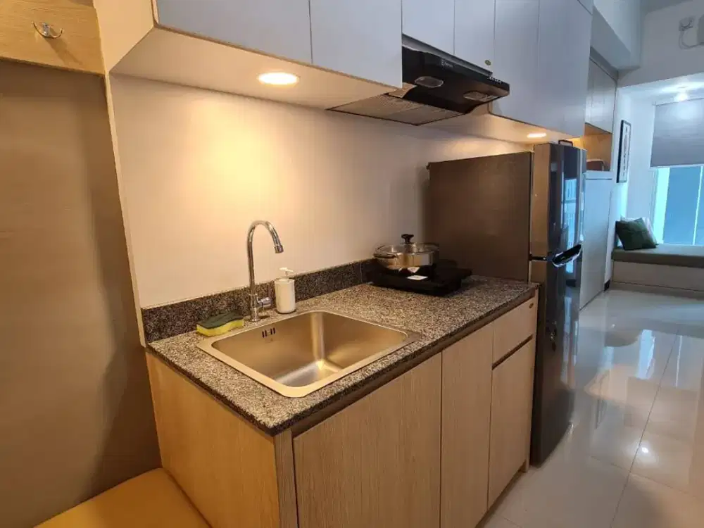 DIJUAL APARTEMEN EASTCOAST MANSION PAKUWON CITY MALL TOWER AMOR LANTAI 15 - FURNISHED