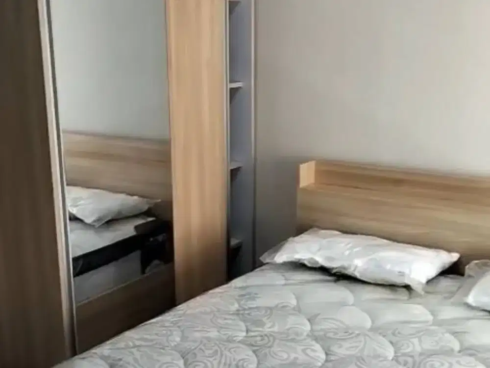 DIJUAL APARTEMEN AMEGA CROWN RESIDENCE LANTAI 9 - BARU GRESS - FULL FURNISHED