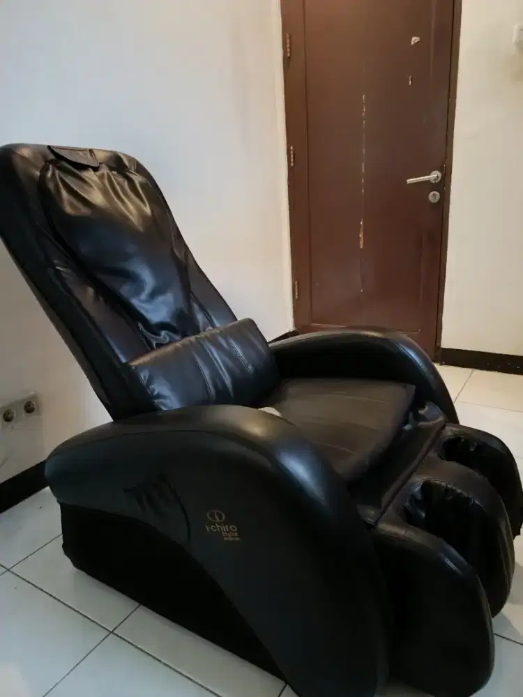 Kursi Pijat Elektrik merek i-chiro
