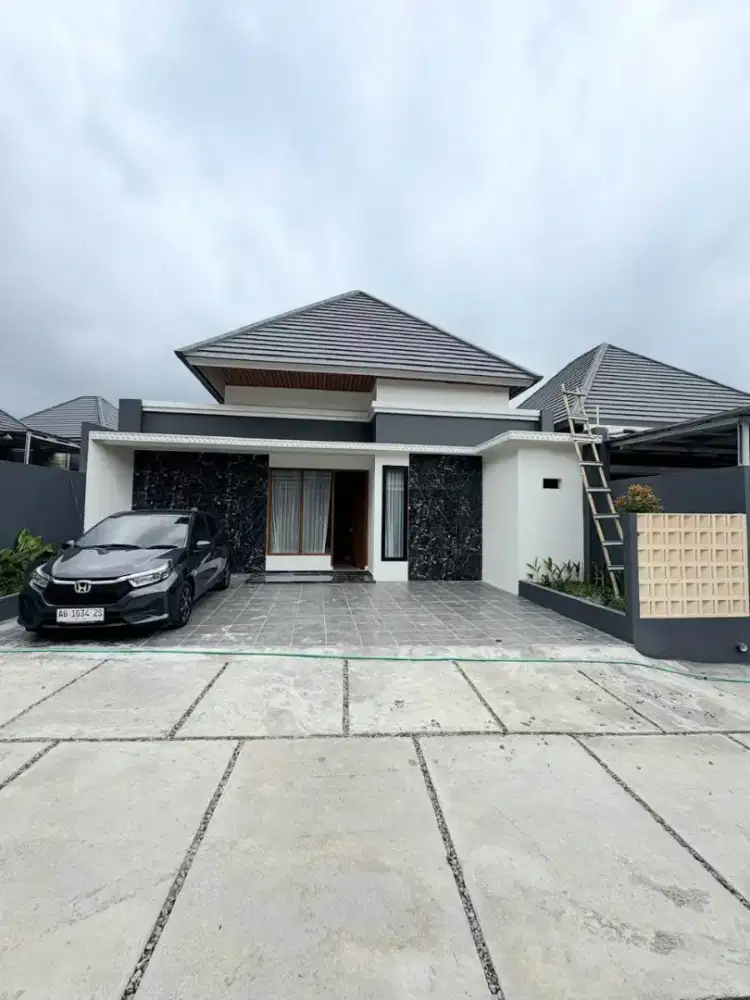 Rumah Murah Carpot 2 Mobil Furnish Dekat Jl Kaliurang Km 13