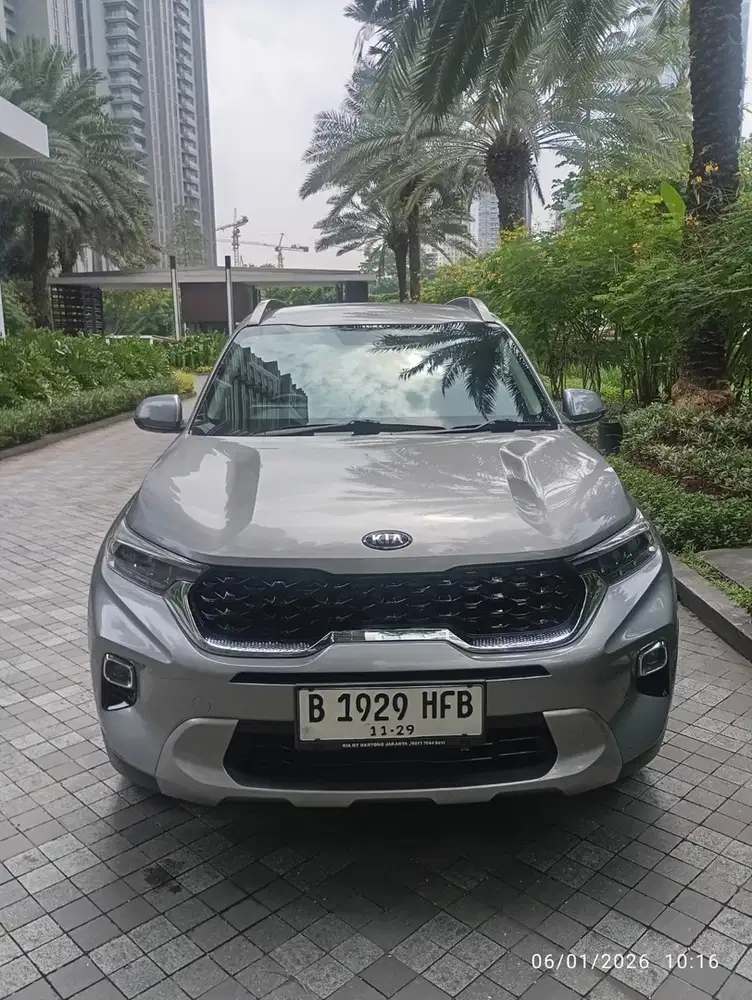 Kia Sonet GLS 7 seater 2021
