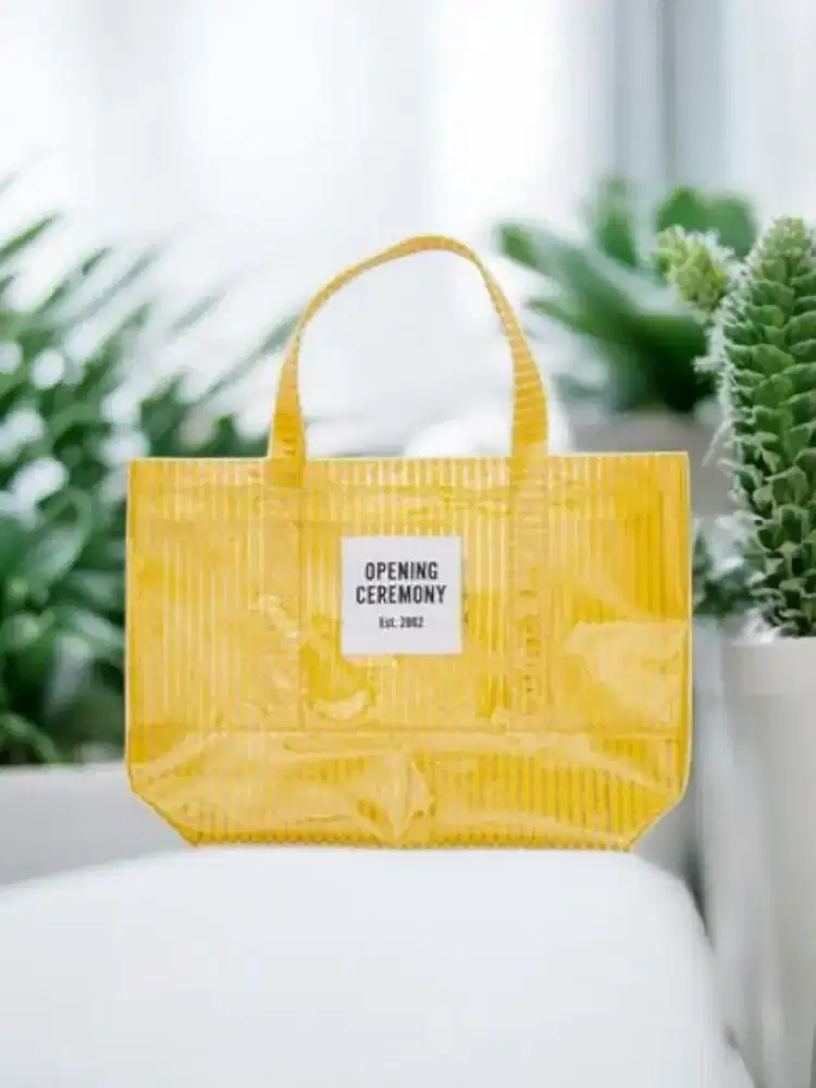 [BARU] OPENING CEREMONY Totebag Besar Original beli di US Strip Kuning