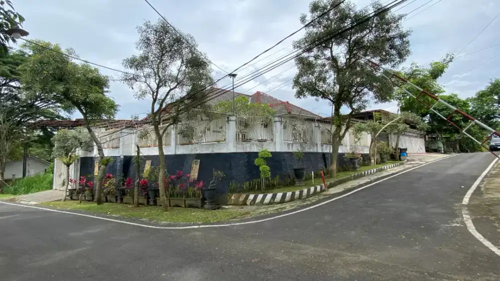 DIJUAL CEPAT, SIAP HUNI