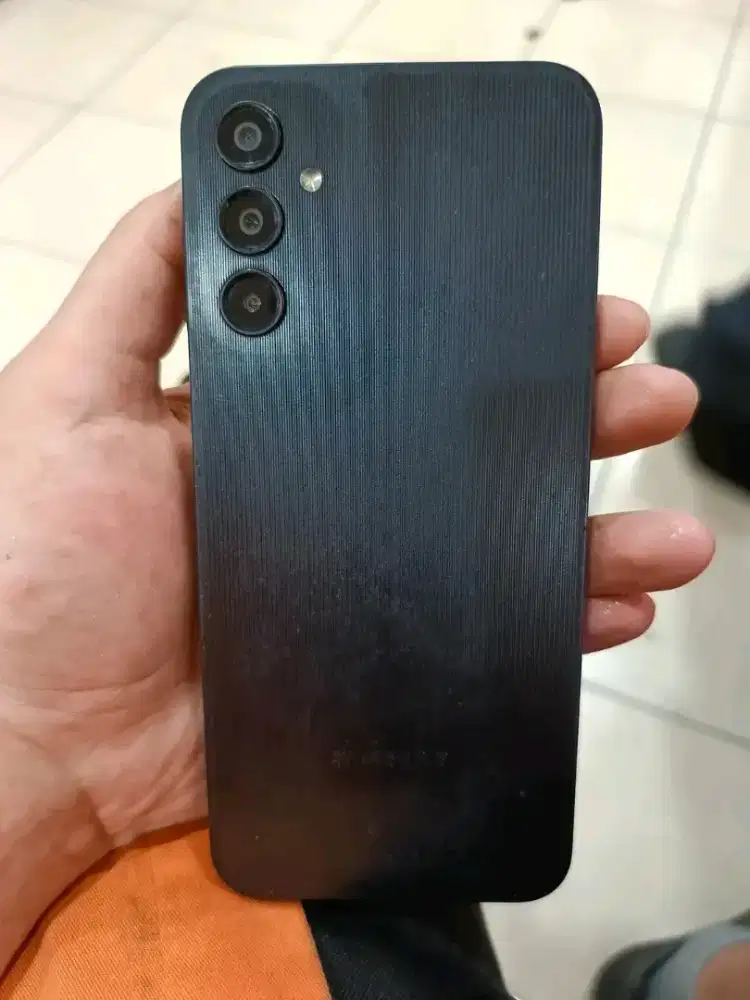 Samsung m33 5g ram 6+6/128 hp casan