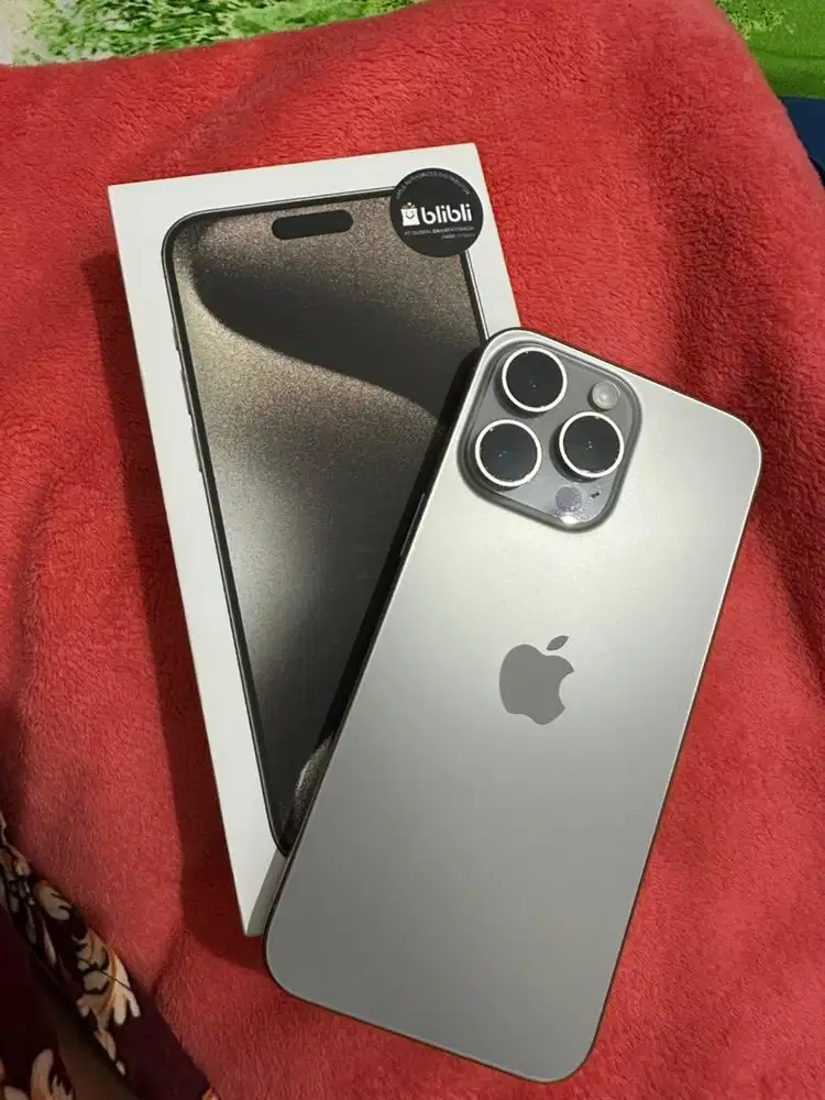 iPhone 15 Pro Max 256 GB Natural Titanium