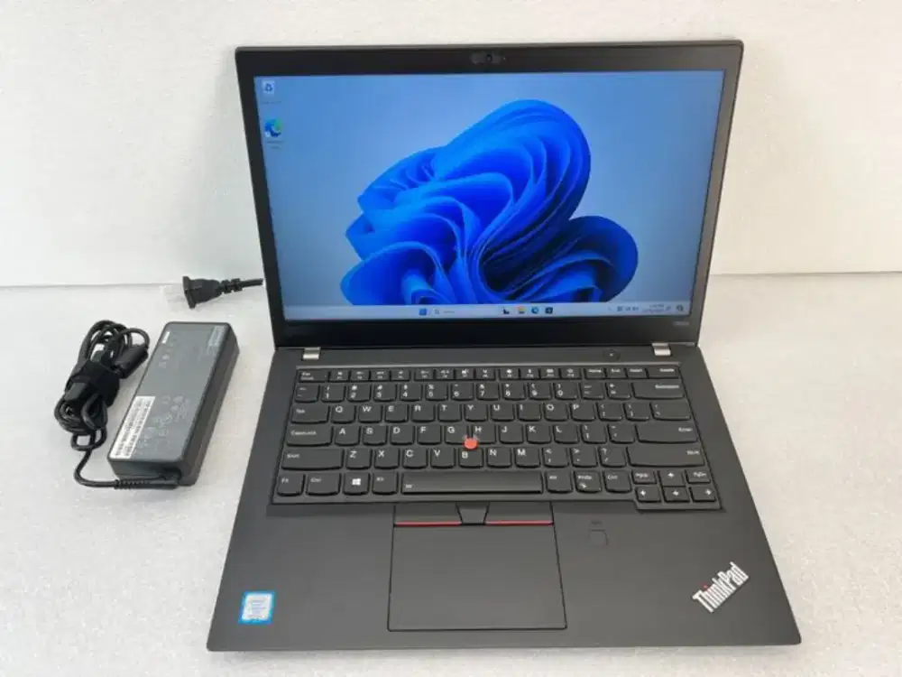 Laptop Lenovo ThinkPad T480 Core i5 Gen 8 Ram 8GB SSD 256GB Bergaransi