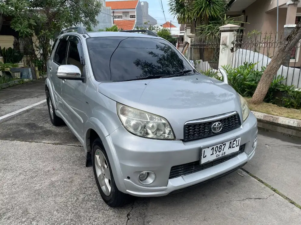 Toyota Rush S manual 2013