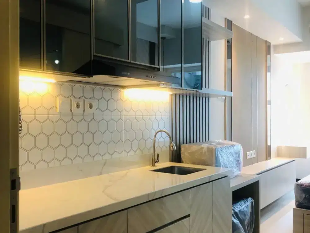 DISEWAKAN APARTEMEN EASTCOAST MANSION PAKUWON CITY MALL TOWER AMOR LANTAI 9 - FULL FURNISHED