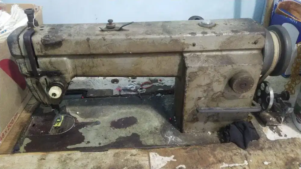 mesin jahit trypical dan mesin potong